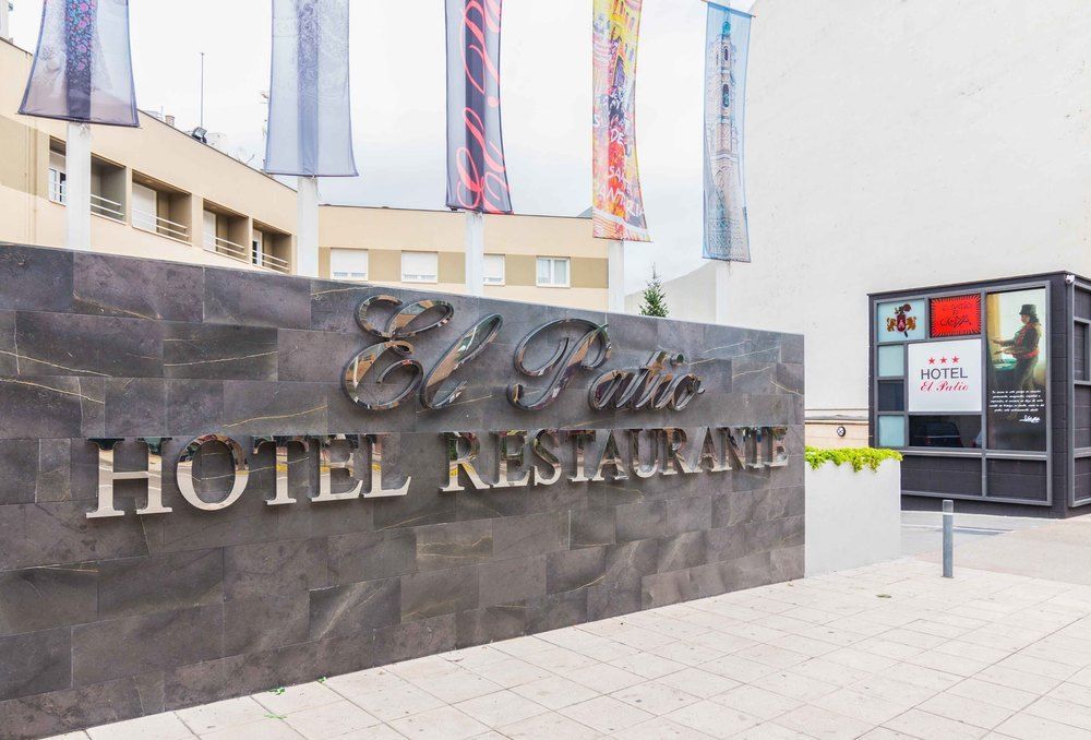 El Patio Hotel La Almunia de Dona Godina Exterior photo